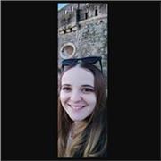 Soy maestra de Primaria titulada con experiencia en cuidado, atención y educación a niños.